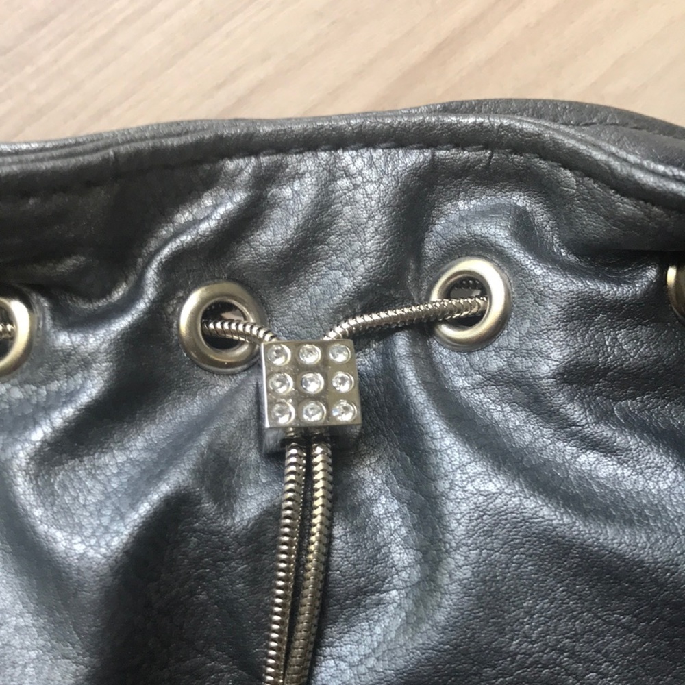 Steve Madden Mini Bag - Picture 4 of 8